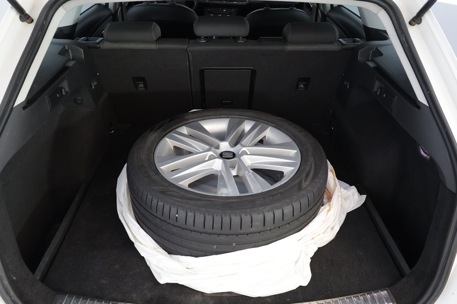 SEAT Leon X-Perience vaihtoauto