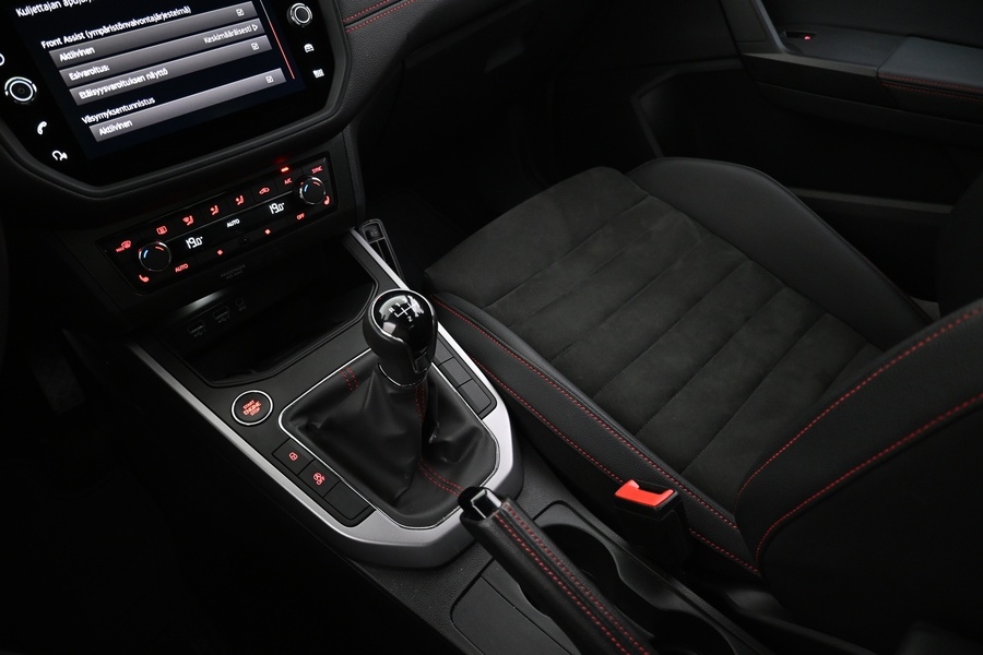 SEAT Arona vaihtoauto