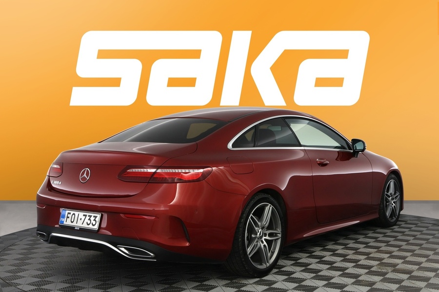 Mercedes-Benz E vaihtoauto