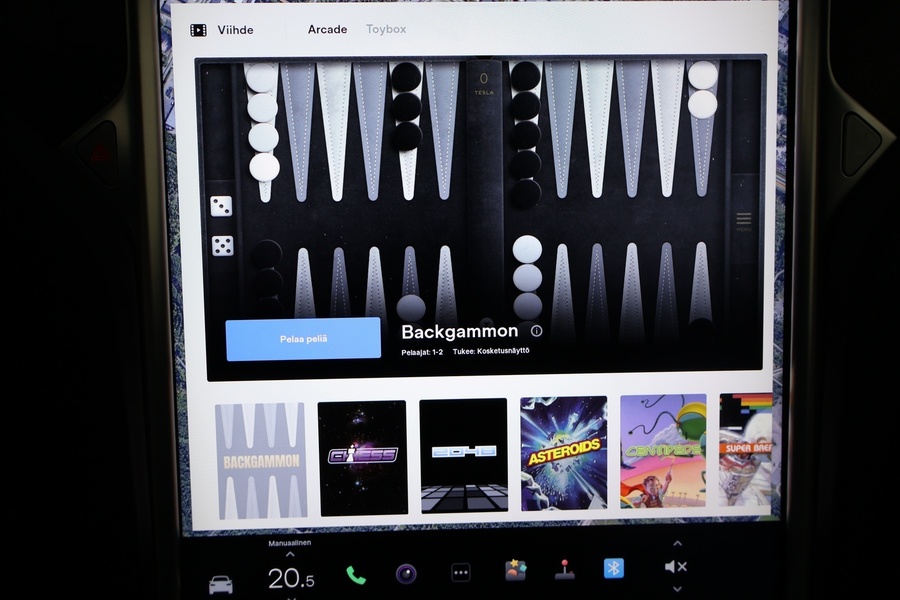 Tesla Model X vaihtoauto