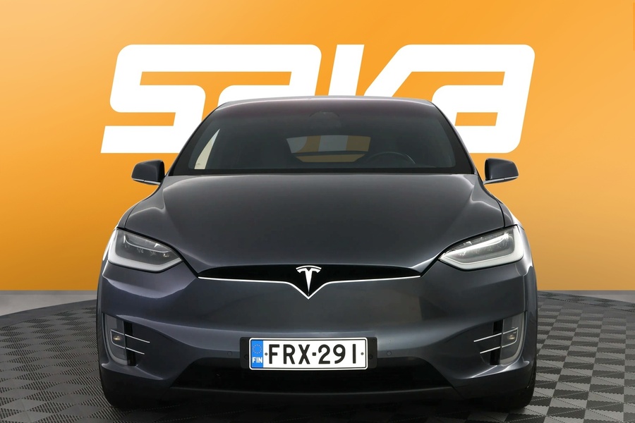 Tesla Model X vaihtoauto