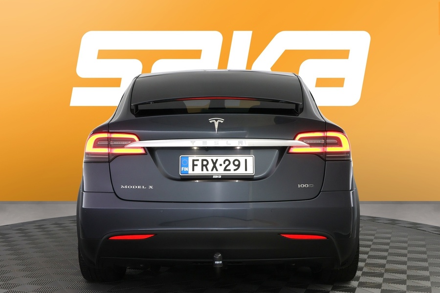 Tesla Model X vaihtoauto