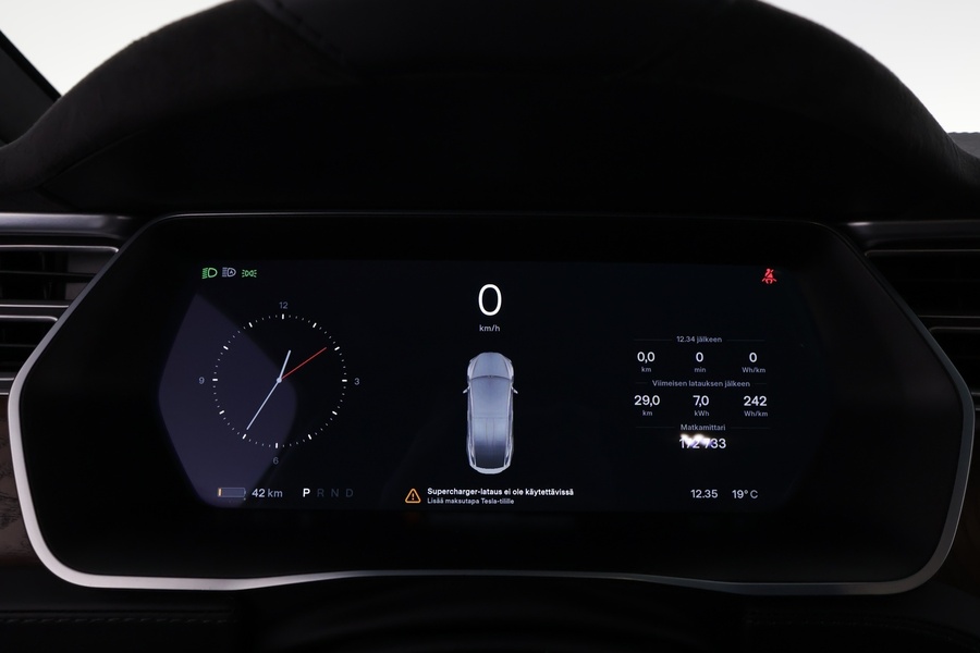 Tesla Model X vaihtoauto