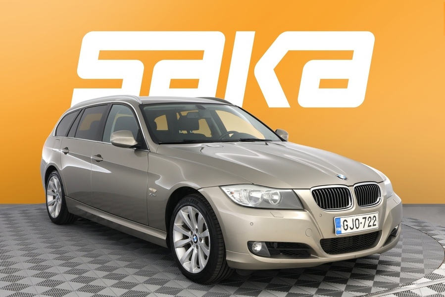 BMW 330 vaihtoauto