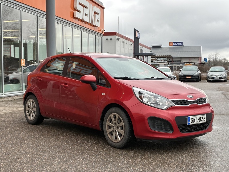 Kia Rio vaihtoauto