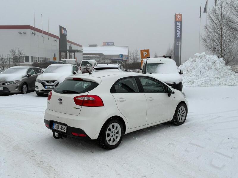 Kia Rio vaihtoauto