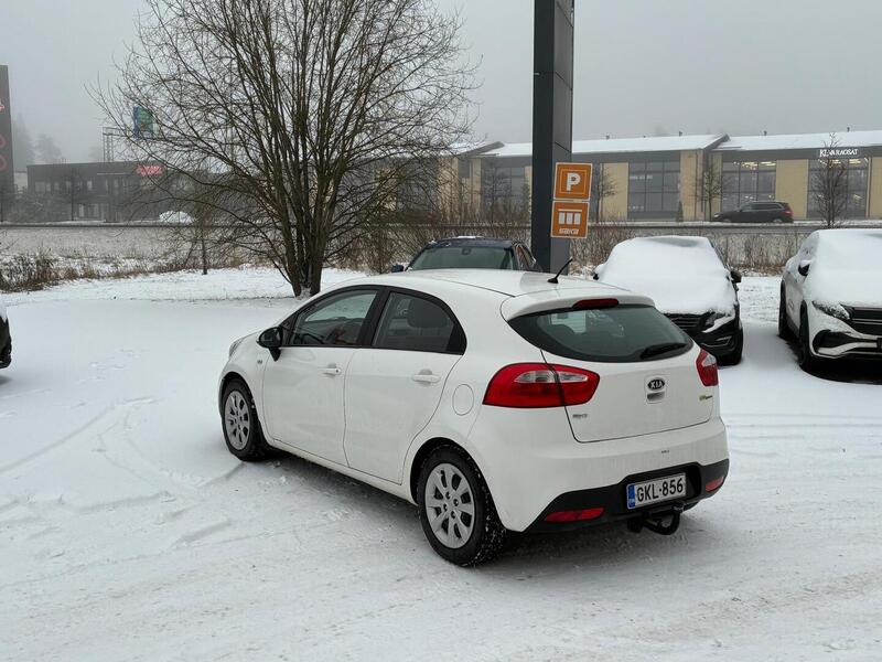 Kia Rio vaihtoauto