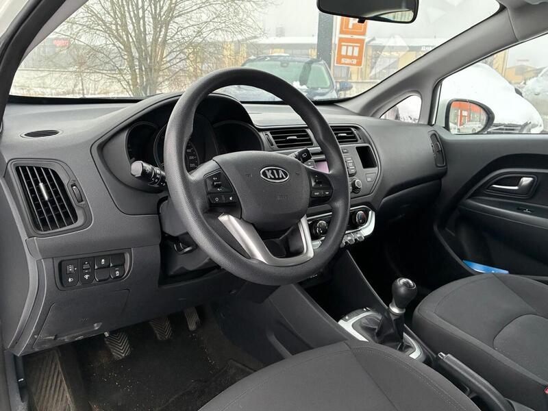 Kia Rio vaihtoauto