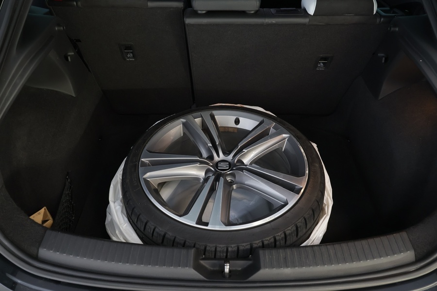 SEAT Leon vaihtoauto