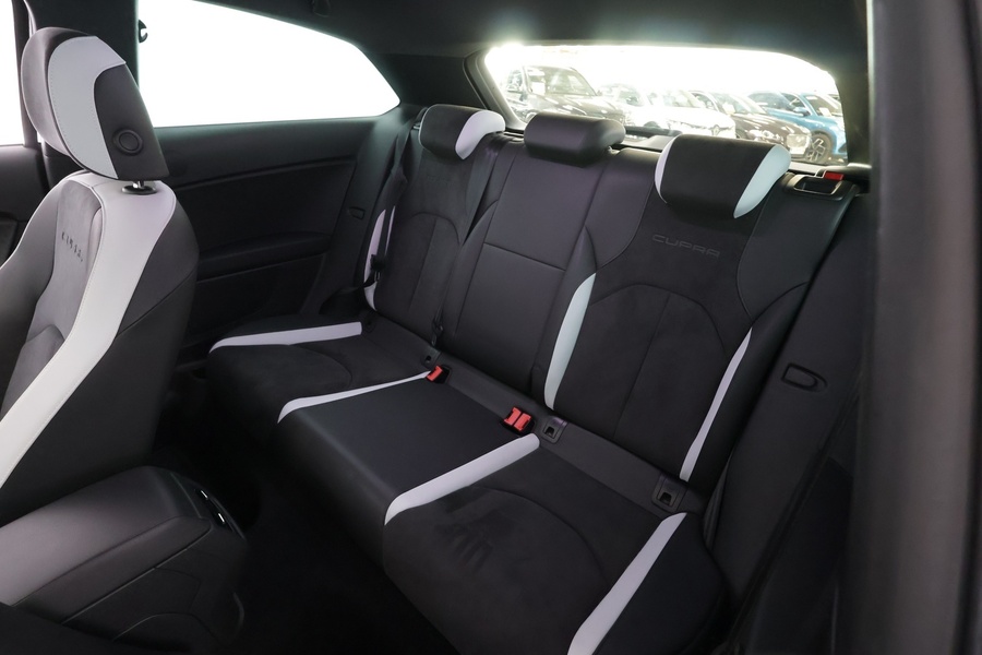 SEAT Leon vaihtoauto