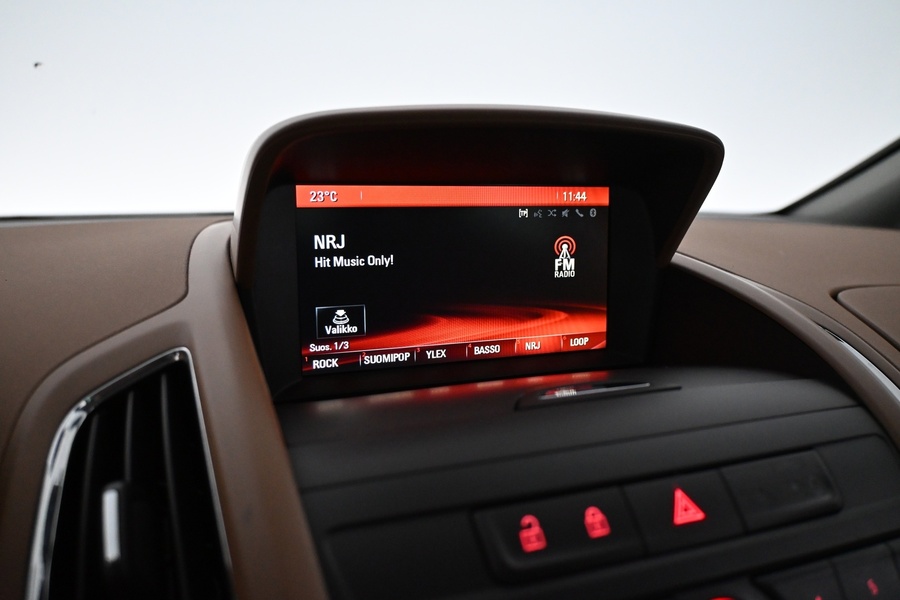 Opel Zafira Tourer vaihtoauto