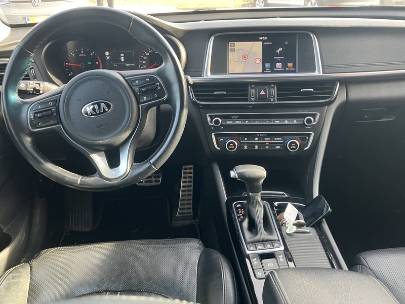 Kia Optima vaihtoauto