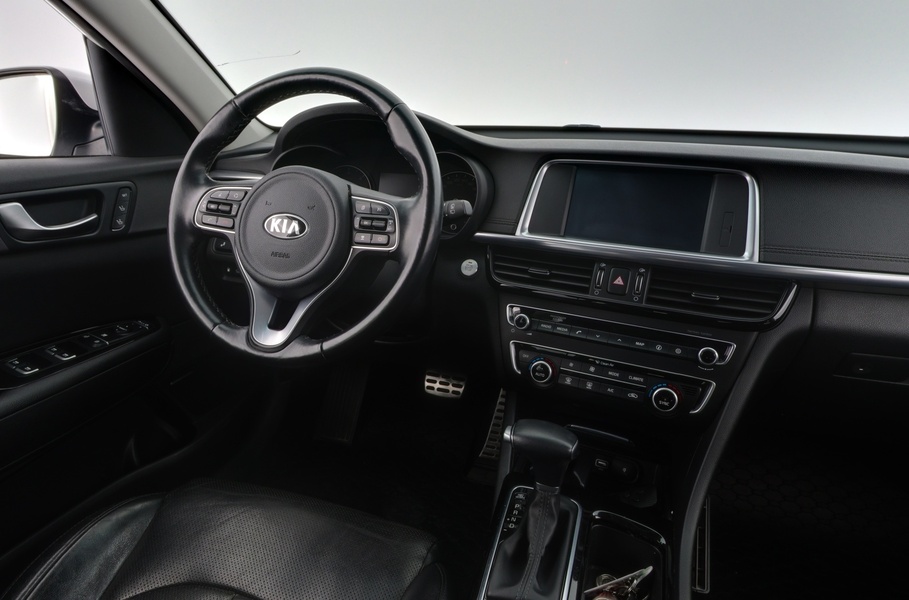Kia Optima vaihtoauto