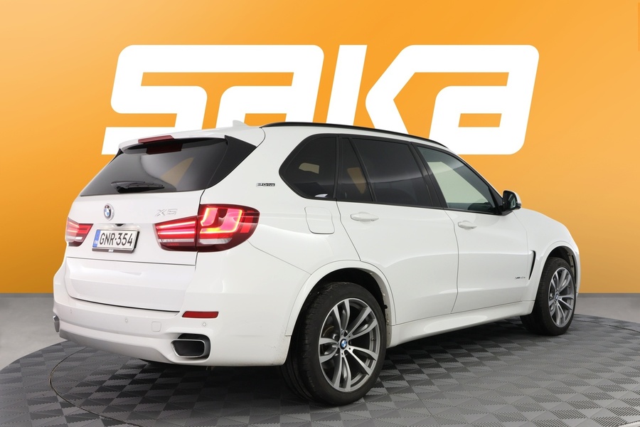 BMW X5 vaihtoauto