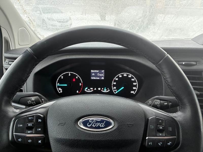 Ford Transit Custom vaihtoauto