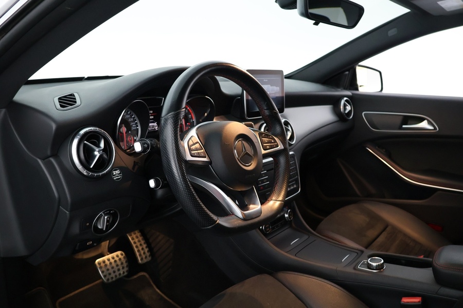 Mercedes-Benz CLA-sarja vaihtoauto