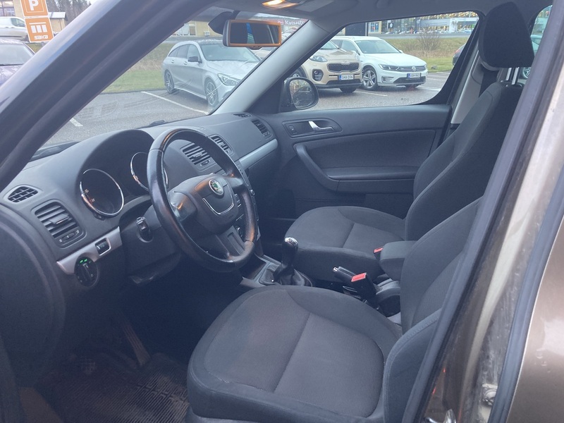 Skoda Yeti vaihtoauto