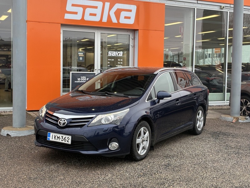 Toyota Avensis vaihtoauto