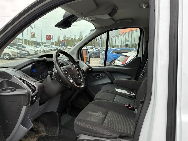 Ford Transit Custom vaihtoauto