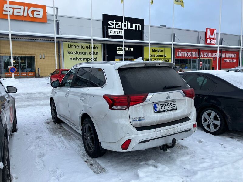 Mitsubishi Outlander vaihtoauto