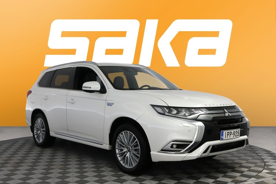 Mitsubishi Outlander PHEV vaihtoauto