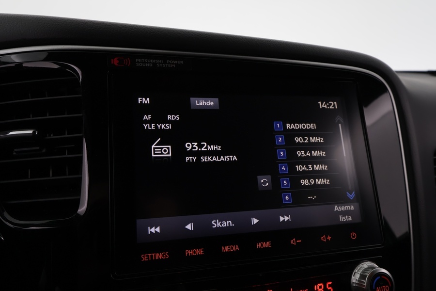 Mitsubishi Outlander PHEV vaihtoauto