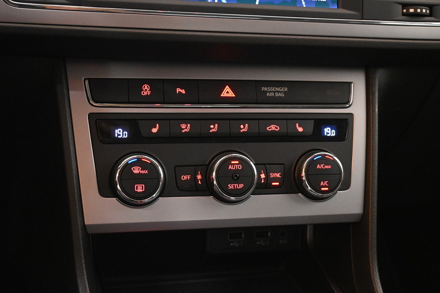 SEAT Leon vaihtoauto