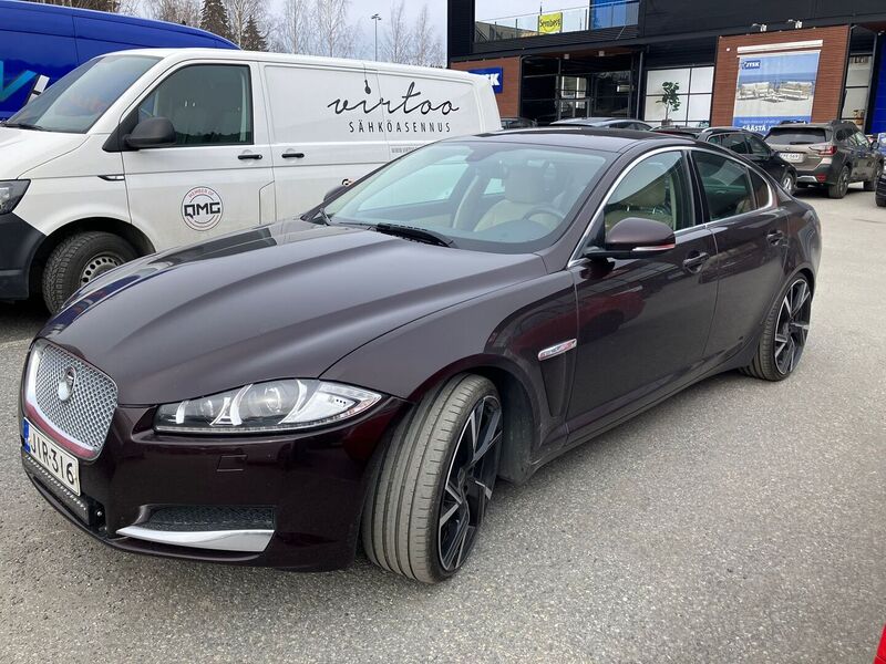 Jaguar XF vaihtoauto