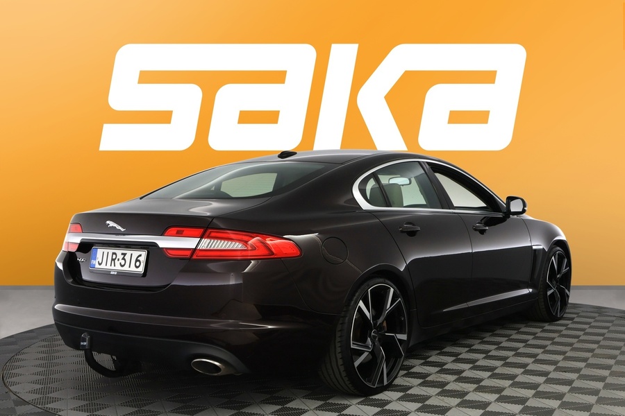Jaguar XF vaihtoauto