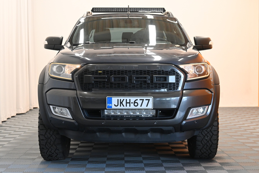 Ford Ranger vaihtoauto