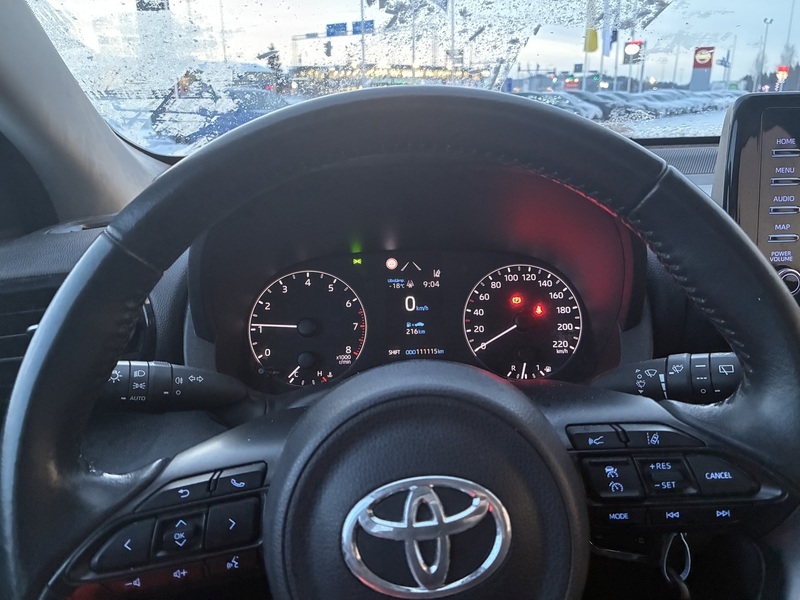 Toyota Yaris vaihtoauto