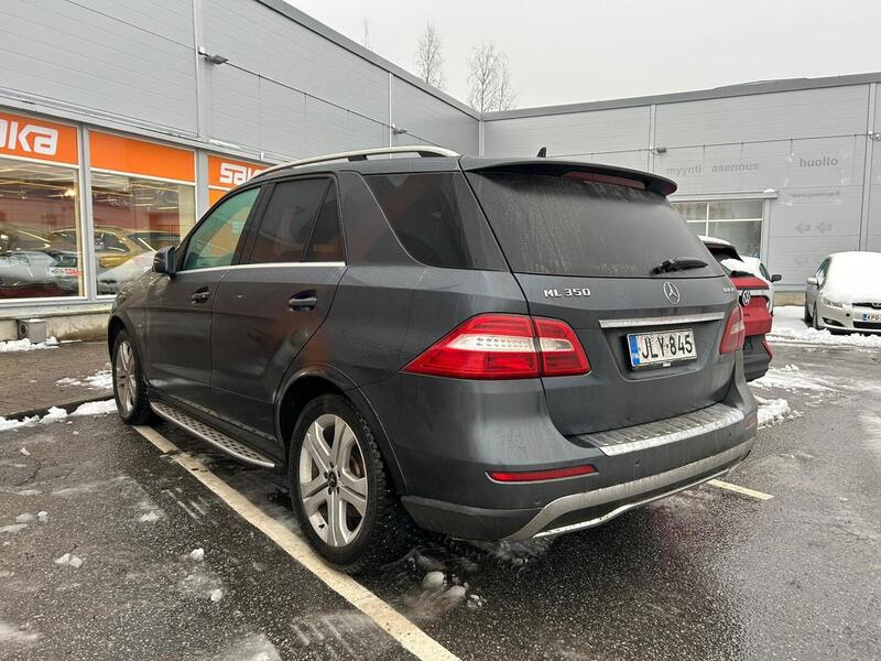 Mercedes-Benz ML vaihtoauto