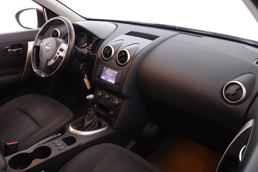 Nissan Qashqai+2 vaihtoauto