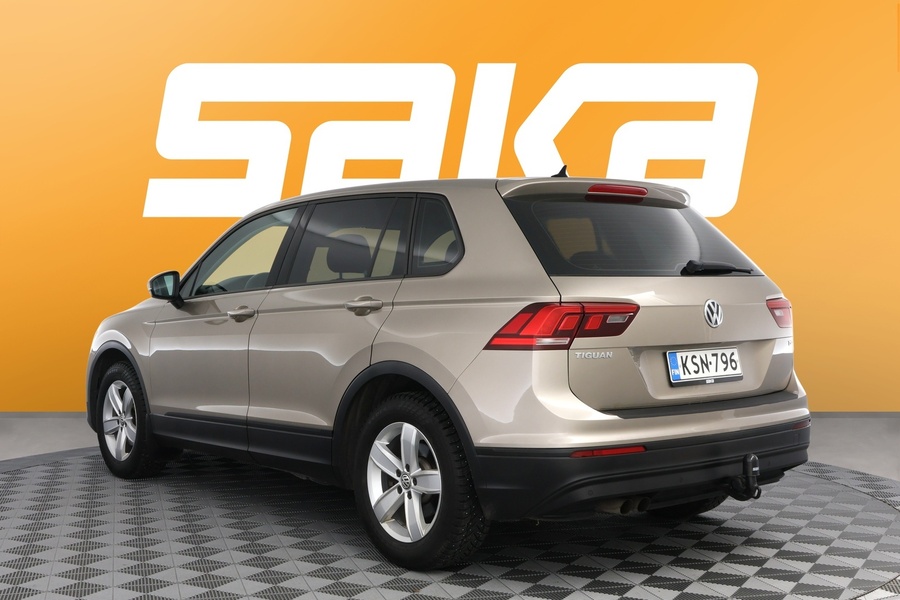 Volkswagen Tiguan vaihtoauto