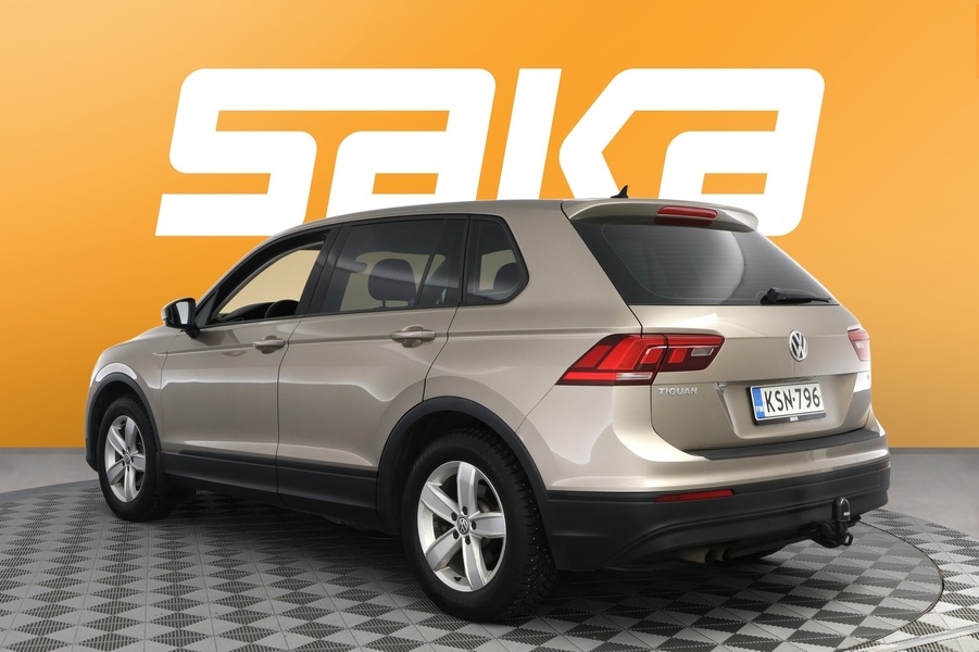 Volkswagen Tiguan vaihtoauto