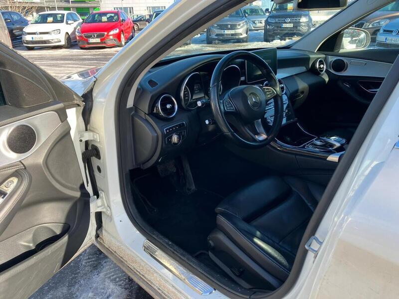 Mercedes-Benz C vaihtoauto