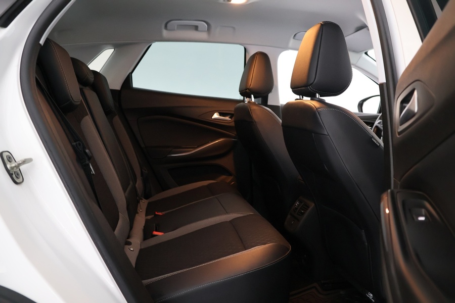 Opel Grandland X vaihtoauto