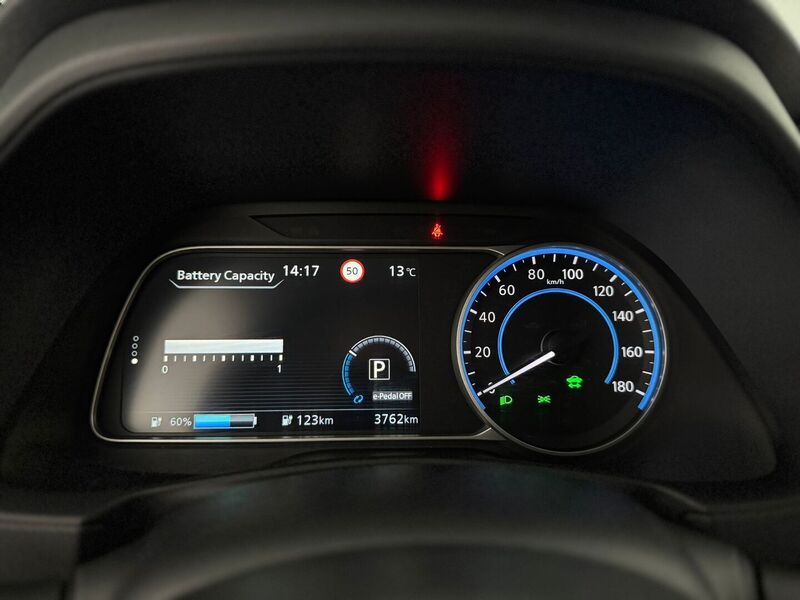 Nissan Leaf vaihtoauto