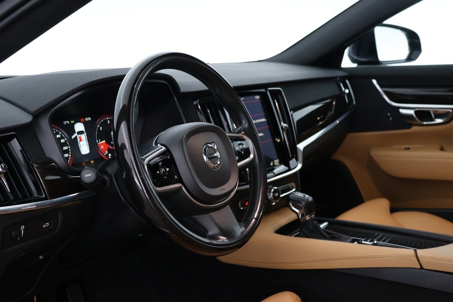 Volvo S90 vaihtoauto