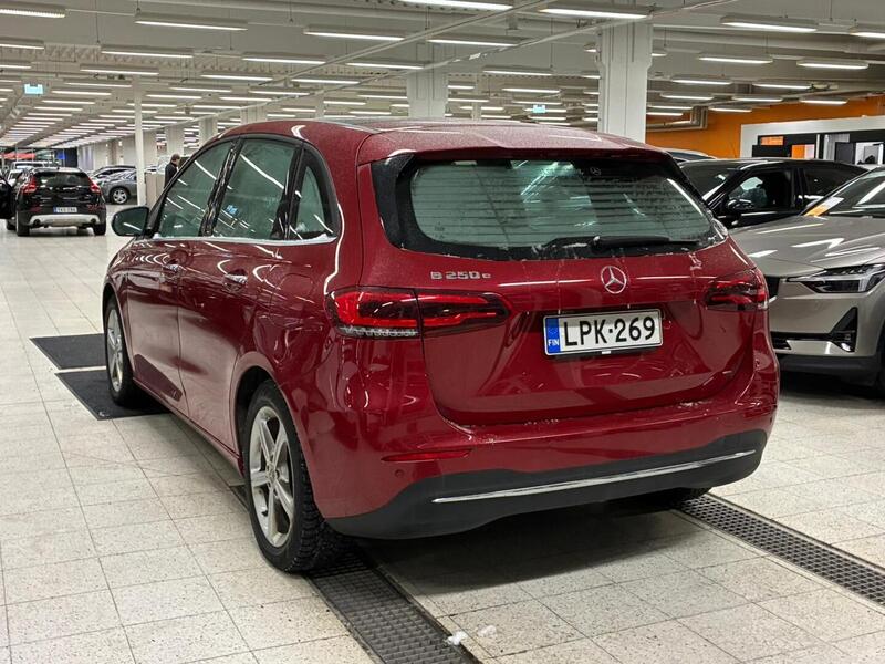 Mercedes-Benz B vaihtoauto