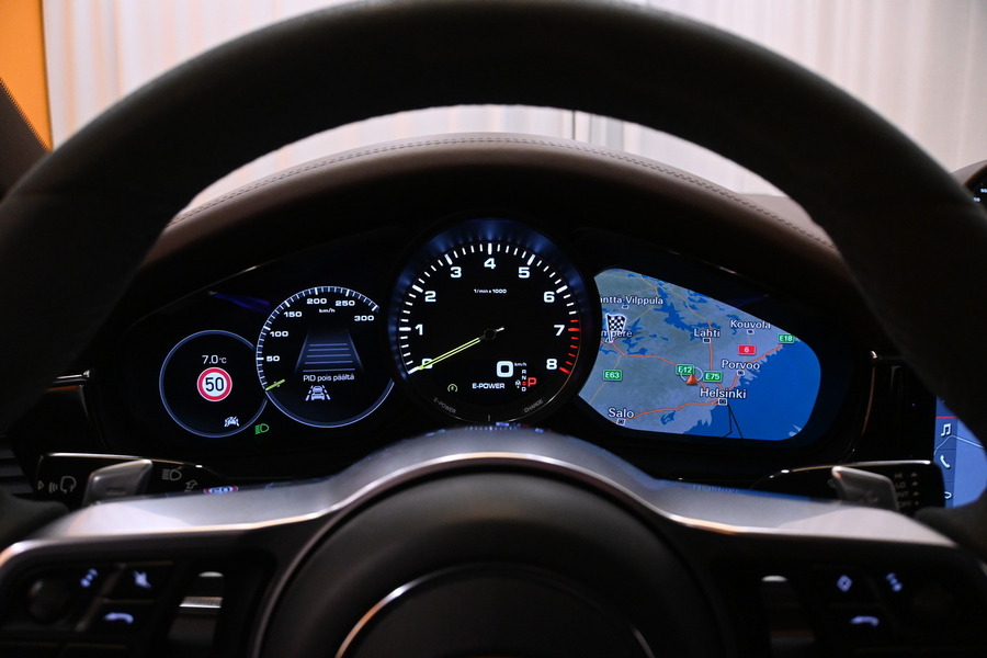 Porsche Panamera vaihtoauto