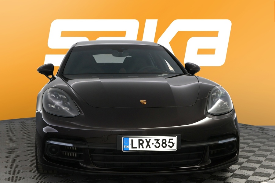 Porsche Panamera vaihtoauto