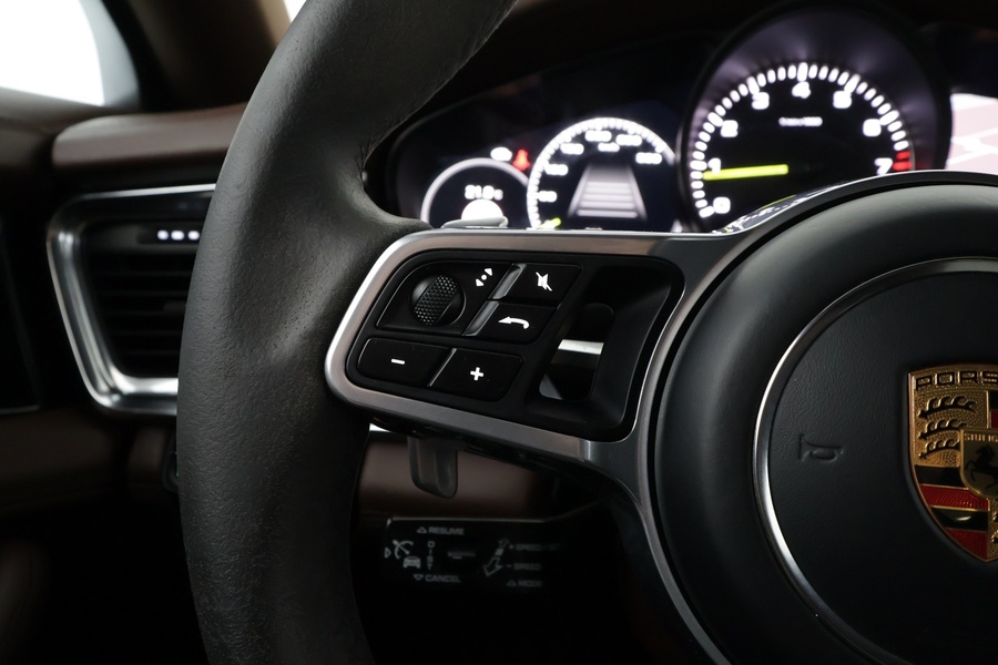 Porsche Panamera vaihtoauto