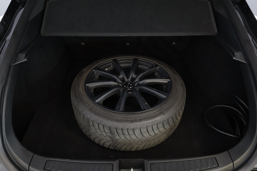 Tesla Model S vaihtoauto