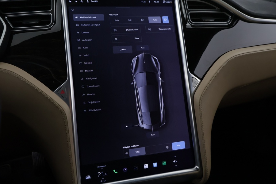Tesla Model S vaihtoauto
