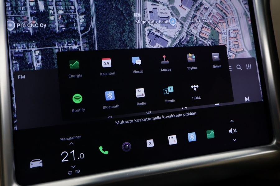 Tesla Model S vaihtoauto