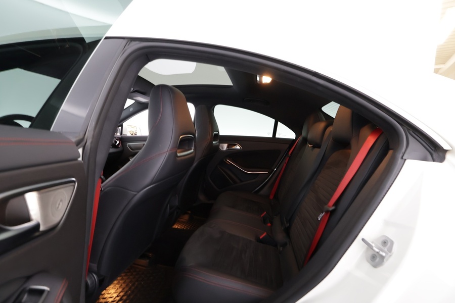 Mercedes-Benz CLA vaihtoauto