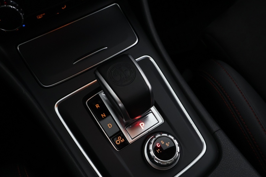 Mercedes-Benz CLA vaihtoauto