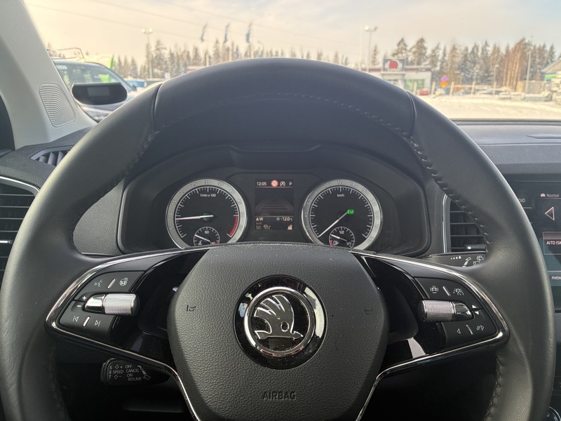 Skoda Karoq vaihtoauto