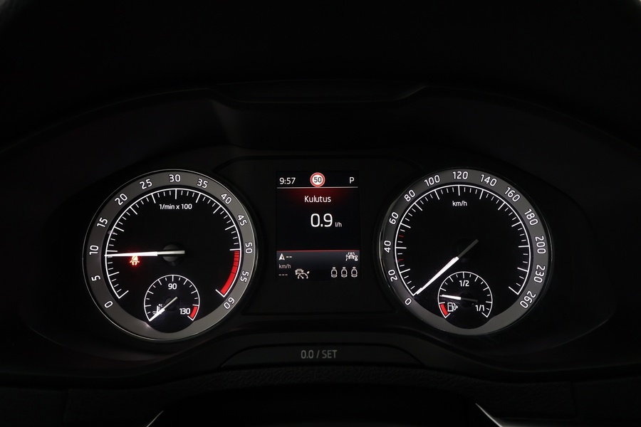 Skoda Karoq vaihtoauto